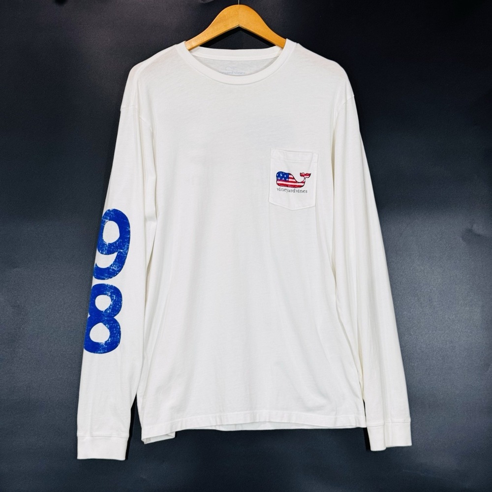 Vineyard Vines 2015 Long Sleeve Pocket Tee Mens M White USA Flag Whale 98 Preppy